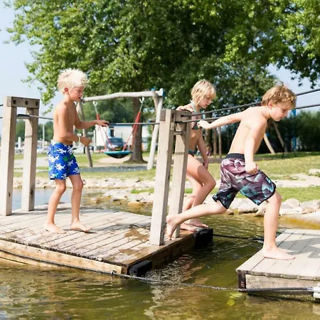Es Stacaravan 4 Personen Resort Veen