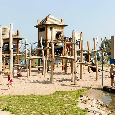Resort Es Stacaravan 4 Personen *