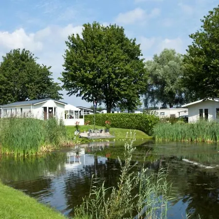 Es Stacaravan 4 Personen Resort
